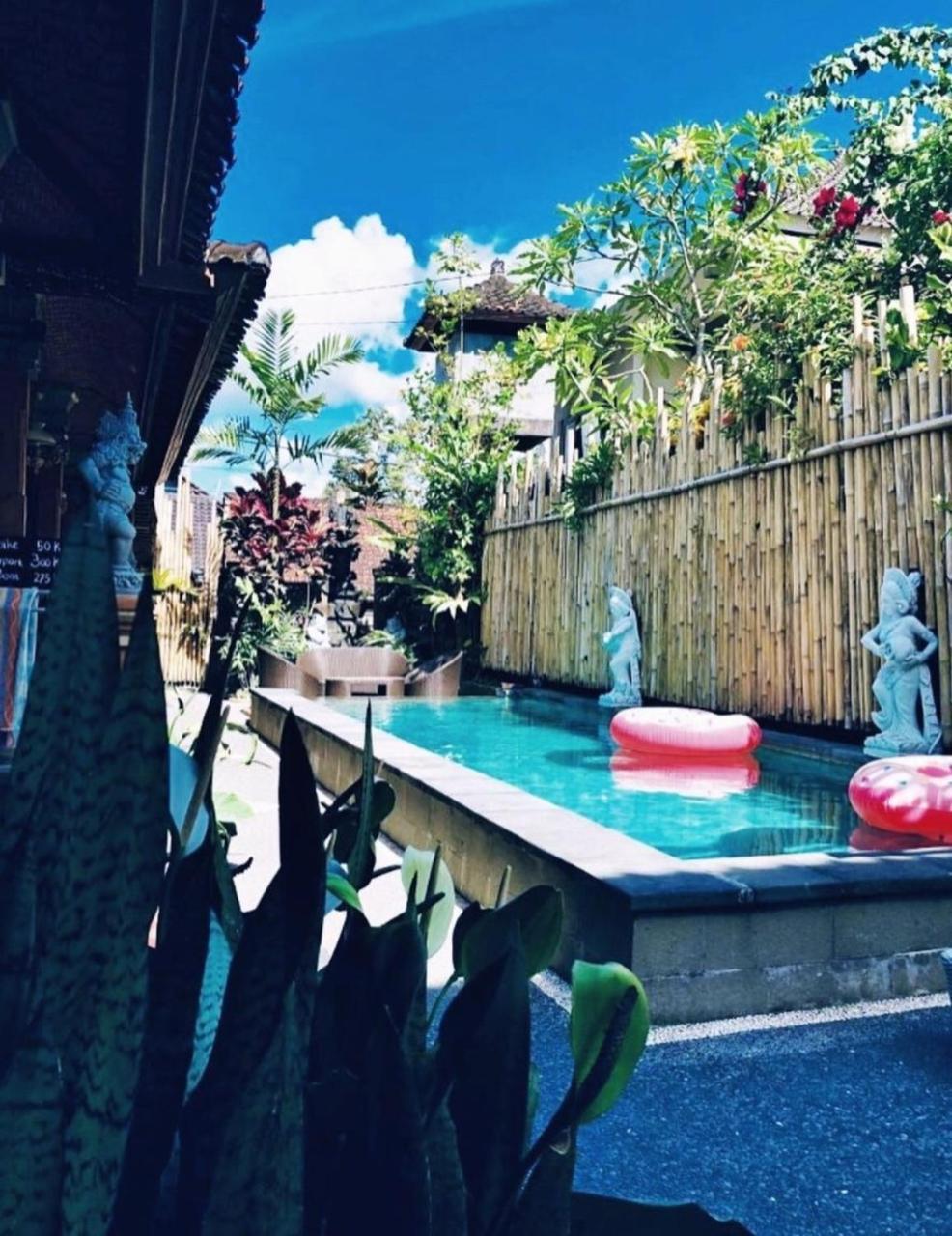 Inn Between Ubud Kültér fotó